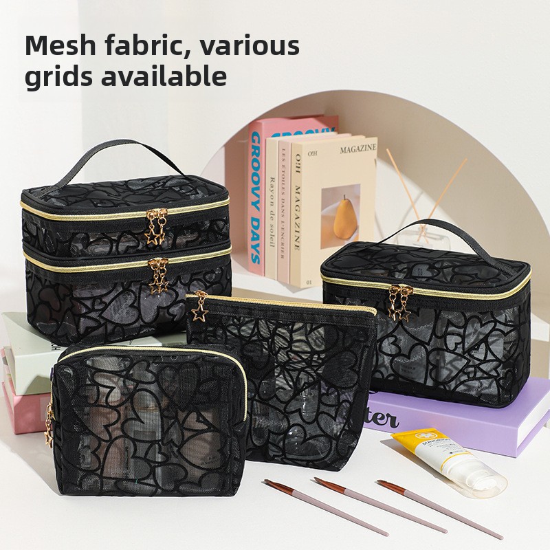 Beauty Love Makeup - 4pcs/set Love Heart Handheld Makeup Bag