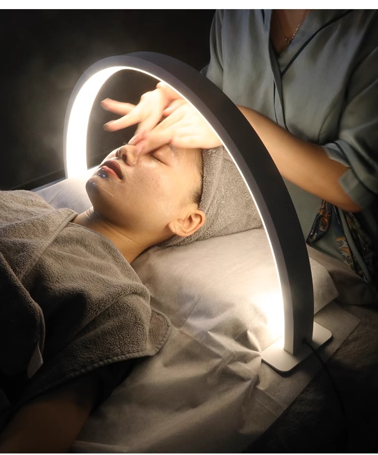 Beauty No Makeup - LED Nail Lamp Half Moon Beauty